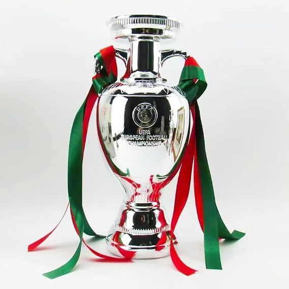 Europe Soccer Trophy Championship League Trophy Cup Replica Resins Football Cup Fans Souvenir 6/10in