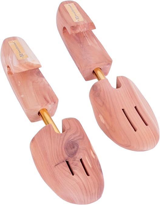 FootFitter Cedar Shoe Trees OdorAbsorbing for Mens Shoes & Sneakers