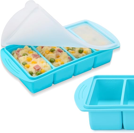 Silicone Freezer Tray with Lid, 4 Compartment Food Storage Container, Reusable Freezing Molds for Soup&Meal Prep, Oven&Dishwasher Safe, BPA-Free, Stackable & Leakproof (1 PC)