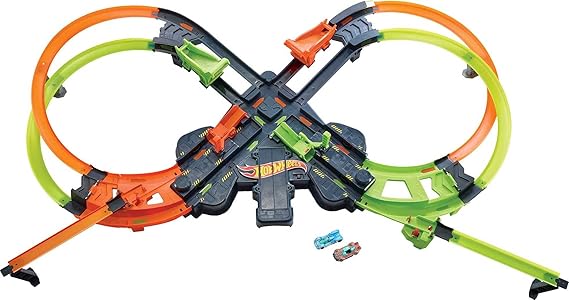 Hot Wheels Toy Car Track Set Colossal Crash, More Than 5 feet Wide, Powered by Motorized Booster, 1:64 Scale Car