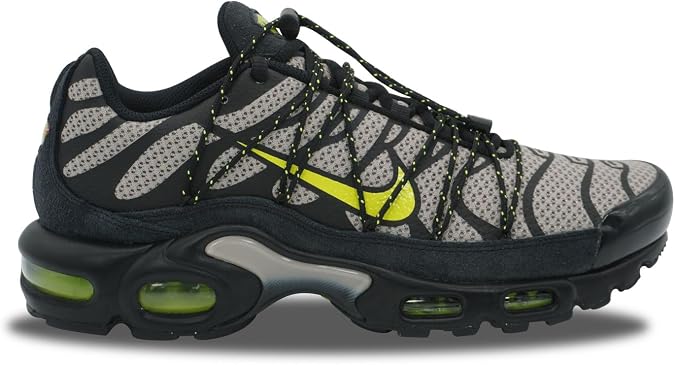 NIKE Men's Air Max Plus Utility Sneaker