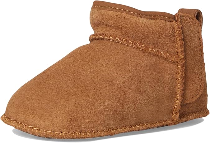 UGG unisex-baby I Baby Classic Ultra Mini | Casual Boots
