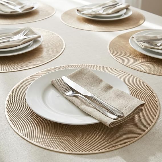 Deconox 6'lı Set Latte Desenli Plastik Amerikan Servisi, 38 cm - Yıkanabilir ve Silinebilir Yuvarlak Supla, Masa Servis Altlığı Takımı
