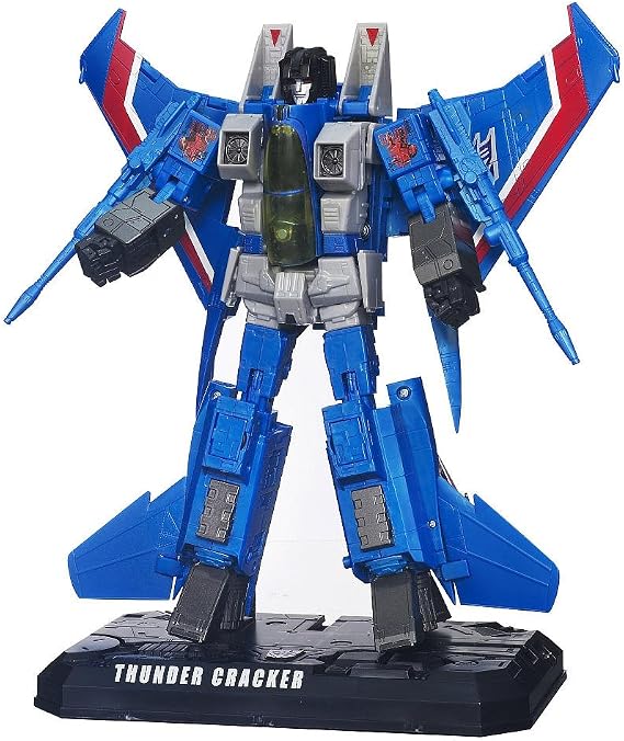 Hasbro Transformers Masterpiece Thundercracker Figure